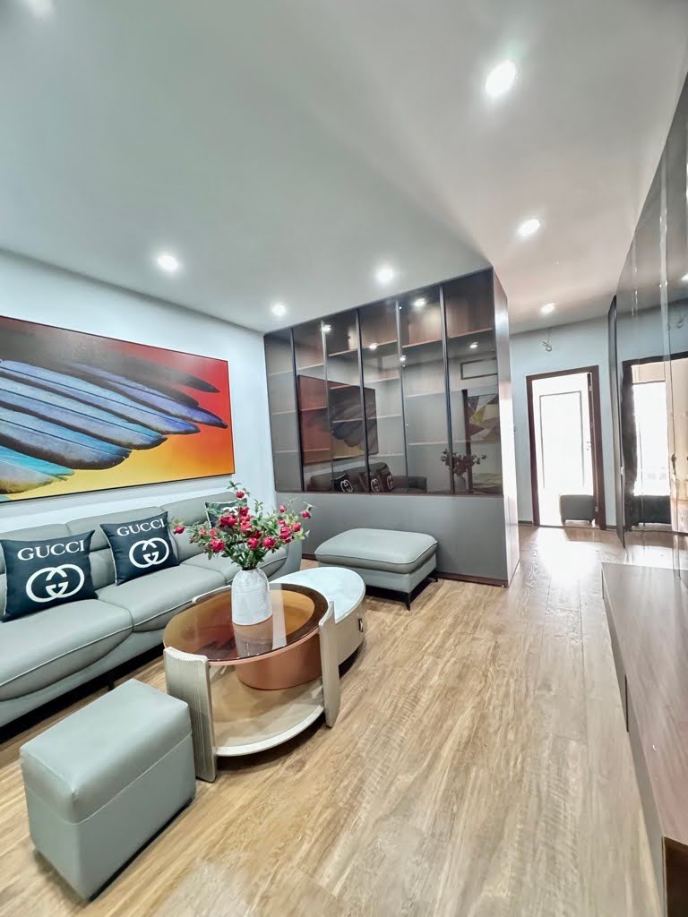 BÁN NHÀ TT PHƯƠNG MAI - ĐỐNG ĐA - 65M² - 2 TỶ HƠN - SỔ ĐỎ CHÍNH CHỦ - Ảnh chính